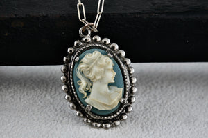 Sterling Silver Victorian Blue White Cameo Pendant 20" Necklace