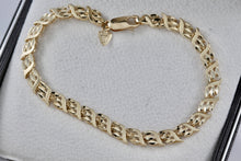 Load image into Gallery viewer, Beverly Hills 14K Yellow Gold Link Chain Bracelet
