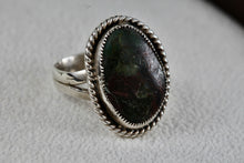 Load image into Gallery viewer, Handmade Sterling Silver Native American Large Oval Green Malachite Stone Ring Size 4.5
