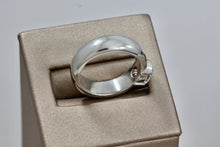Load image into Gallery viewer, Tiffany &amp; Co. Platinum Engagement Diamond Ring
