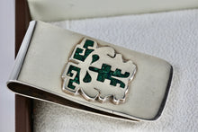 Load image into Gallery viewer, Silver MEXICO Green Malachite Chip Inlay Mayan Warrior Two-Faced Money-clip
