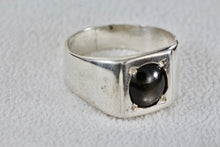 Load image into Gallery viewer, Sterling Silver Round Black Star Sapphire Square Dome Ring Size 9
