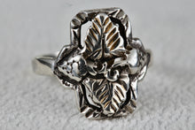 Load image into Gallery viewer, Black Hills Sterling Silver Leaf Ring Signed SV Size 3.5
