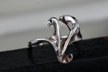 Load image into Gallery viewer, Sterling Silver Letter &quot;Y&quot; Signet Ring Size 6.5
