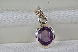 Sterling Silver Oval Cut Purple Amethyst Pendant