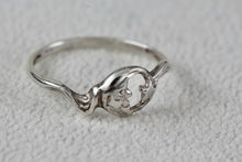 Load image into Gallery viewer, Sterling Silver Man in The Moon Shooting Star Stacking Ring Size 7
