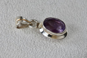 Sterling Silver Oval Cut Purple Amethyst Pendant