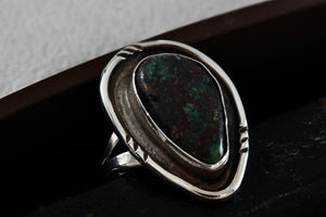 Native American Sterling Silver Green Malachite Avocado Stone Handmade Ring Size 8