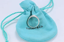 Load image into Gallery viewer, Tiffany &amp; Co. Twist Band Dome 1999 Ring
