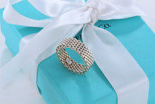 Load image into Gallery viewer, Tiffany &amp; Co. Mesh Silver Solid Firm Band Ring
