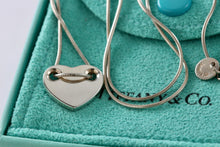 Load image into Gallery viewer, Tiffany &amp; Co. Silver Sliding Heart Snake Chain 17&quot; Necklace
