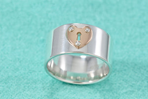 Tiffany & Co. 18K Rose Gold & Silver Heart Locks Keyhole Wide Band Ring Sz 6