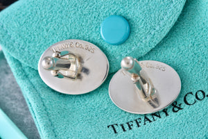 Tiffany & Co. Men's Plain Engravable Oval Cufflinks