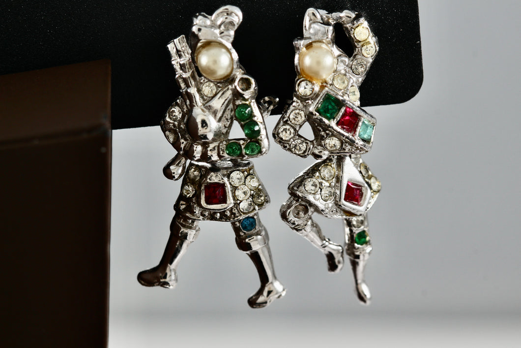 1940s Atlas Rhinestone Faux Pearl Musical Dancing Pair Pin Brooches