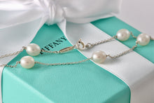 Load image into Gallery viewer, Tiffany &amp; Co. Elsa Peretti Silver Peals By The Yard 5 Pearl Delicate Chain 7.75&quot; Bracelet
