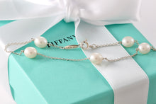 Load image into Gallery viewer, Tiffany &amp; Co. Elsa Peretti Silver Peals By The Yard 5 Pearl Delicate Chain 7.75&quot; Bracelet

