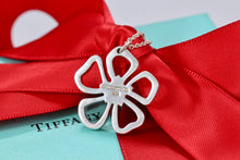 Load image into Gallery viewer, Tiffany &amp; Co. Open Flower Pendant 16&quot; Necklace
