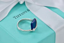 Load image into Gallery viewer, Tiffany &amp; Co. Elsa Peretti Silver Blue Lapis Square Ring
