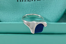 Load image into Gallery viewer, Tiffany &amp; Co. Elsa Peretti Silver Blue Lapis Square Ring
