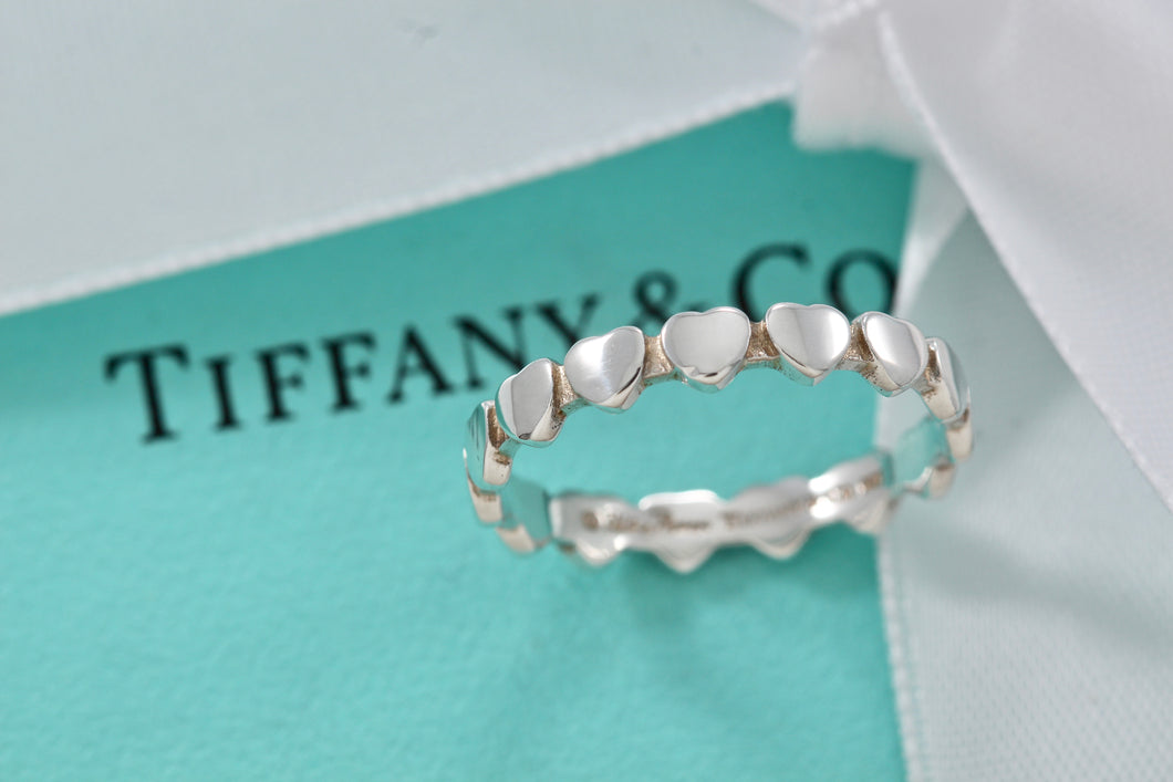 Tiffany & Co. Paloma Picasso Silver Crown of Hearts Narrow Band Ring