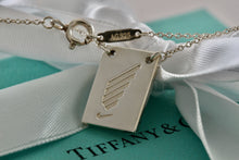 Load image into Gallery viewer, Tiffany &amp; Co. Silver Nikes 2015 Women Marathon 16&quot; Necklace
