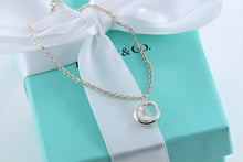Load image into Gallery viewer, Tiffany &amp; Co. Elsa Peretti Small Eternal Circle Charm Chain Bracelet

