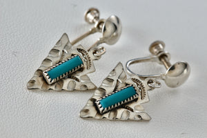 Vintage Native American Silver Turquoise Bar Arrowhead Screw-back Earrings