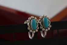 Load image into Gallery viewer, Vintage Native American &quot;Sterling By Bell&quot; Silver Turquoise Screw-back Earrings
