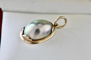 14Kt. Gold Pearl Inlay Oval Handmade Pendant