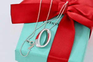 Tiffany & Co. Silver Geometric Oval Pendant Necklace