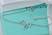 Load image into Gallery viewer, Tiffany &amp; Co. Paloma Picasso Silver Dove Chain Bracelet
