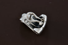 Load image into Gallery viewer, James Avery *SINGLE* Silver Scroll Clip-On Earrings
