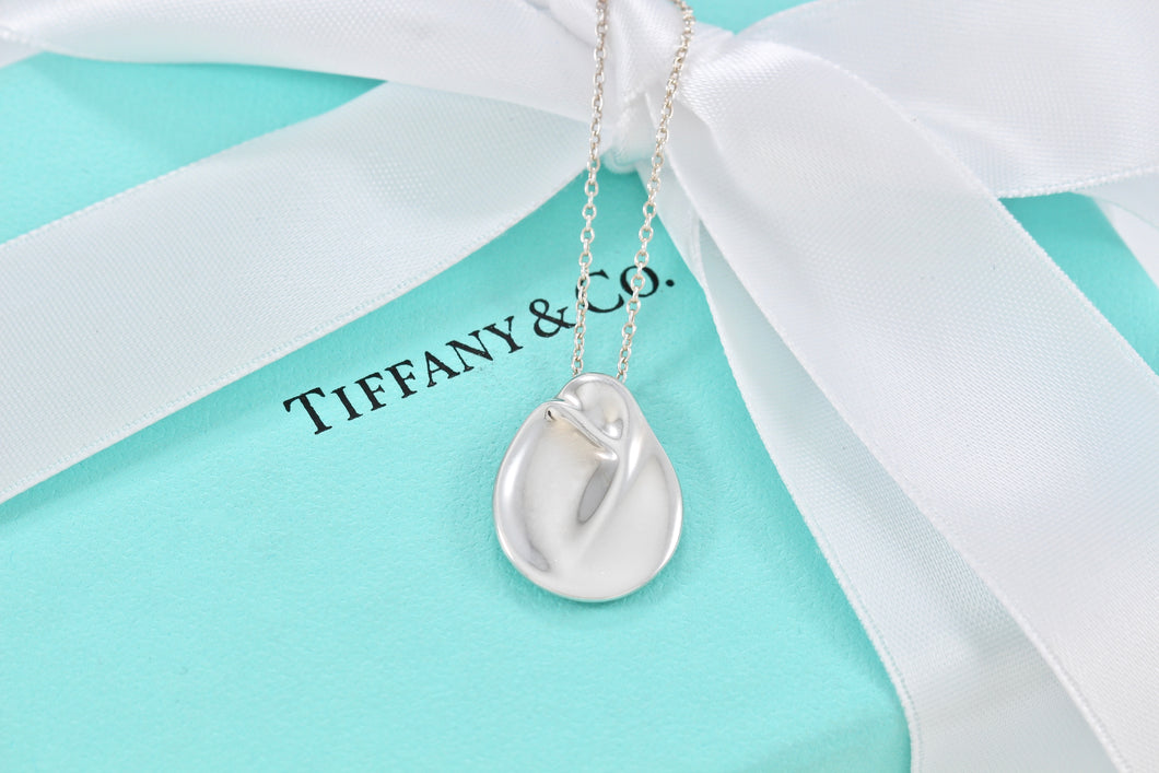 Tiffany & Co. Elsa Peretti Silver Mini Madonna Pendant 16