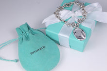 Load image into Gallery viewer, Tiffany &amp; Co. Elsa Peretti Silver Zodiac CANCER 10mm Link Bracelet
