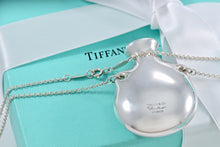 Load image into Gallery viewer, Tiffany &amp; Co. Elsa Peretti Large Jugg Bottle Pendant Necklace

