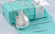 Load image into Gallery viewer, Tiffany &amp; Co. Elsa Peretti Large Jugg Bottle Pendant Necklace
