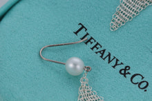 Load image into Gallery viewer, Tiffany &amp; Co. Elsa Peretti Silver Small Mesh Dangle Pearl Earrings

