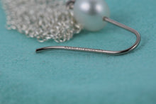 Load image into Gallery viewer, Tiffany &amp; Co. Elsa Peretti Silver Small Mesh Dangle Pearl Earrings
