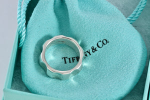 Tiffany & Co. Paloma Picasso Silver Groove Band Ring