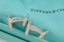 Load image into Gallery viewer, Tiffany &amp; Co. Mens Silver Metropolis Cufflinks

