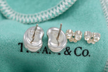 Load image into Gallery viewer, Tiffany &amp; Co. Elsa Peretti Small Bean Stud Earrings
