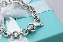 Load image into Gallery viewer, Tiffany &amp; Co. Silver Plain Heart Padlock Bracelet
