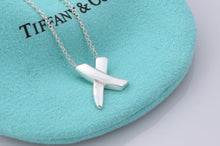 Load image into Gallery viewer, Tiffany &amp; Co. Paloma Picasso Silver &quot;X&quot; Kisses Necklace
