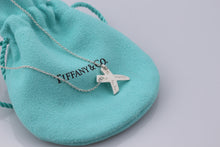 Load image into Gallery viewer, Tiffany &amp; Co. Paloma Picasso Silver &quot;X&quot; Kisses Necklace
