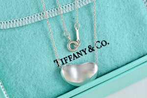 Tiffany & Co. Elsa Peretti Silver Large Bean 18mm Pendant Necklace