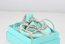 Load image into Gallery viewer, Tiffany &amp; Co. Silver Venetian Link 18&quot; Necklace

