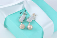 Load image into Gallery viewer, Tiffany &amp; Co. Mens Silver Golf Ball &amp; Golf Bag Cufflinks

