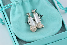 Load image into Gallery viewer, Tiffany &amp; Co. Mens Silver Golf Ball &amp; Golf Bag Cufflinks
