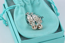 Load image into Gallery viewer, Tiffany &amp; Co. Mens Silver Golf Ball &amp; Golf Bag Cufflinks
