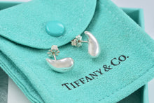 Load image into Gallery viewer, Tiffany &amp; Co. Elsa Peretti Large Teardrop Stud Earrings
